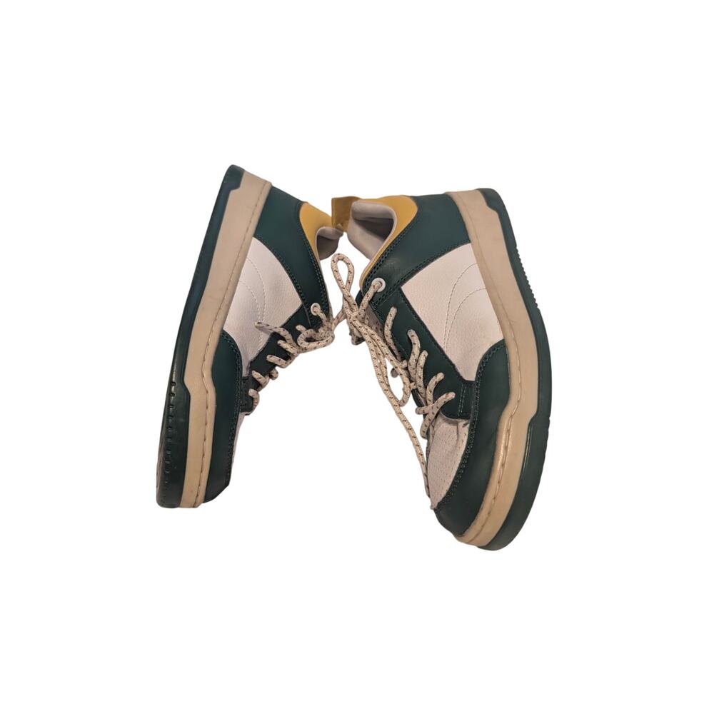 Steve Madden Women’s Sneakers Size 7.5 Green Cream Yellow Lace Up EUC